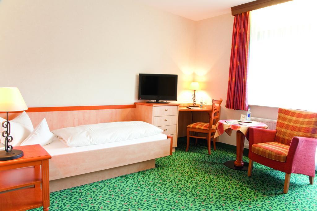 Landkomfort Hotel Elsenmann Willingen  Pokój zdjęcie